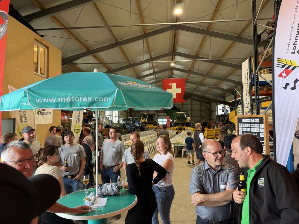 Les échanges entre les membres et les partenaires occupent une place importante au Grillplausch.