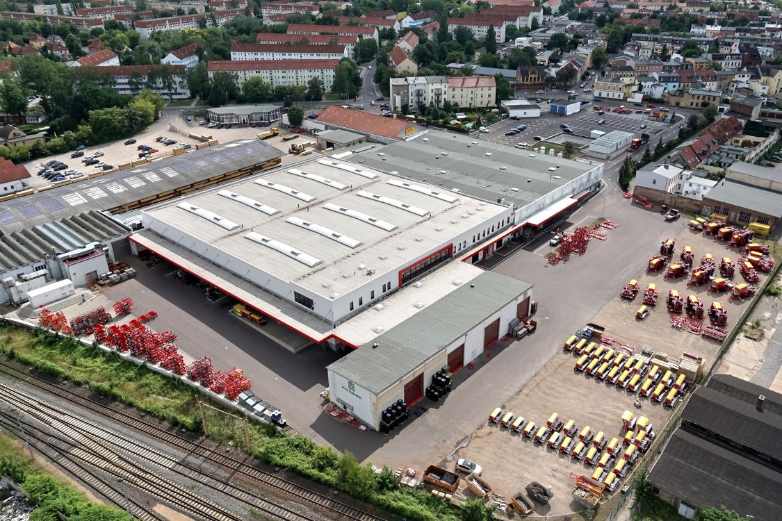Vue de l’usine de semoirs de Bernburg, qui fait partie du groupe Pöttinger depuis 2001. (Photo: dr)
